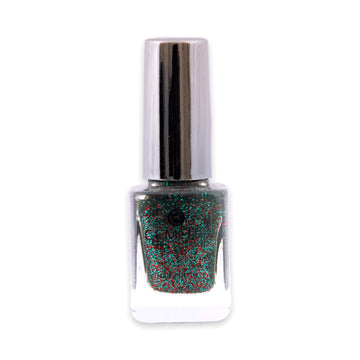 Quick dry nail polish in rich pigment shade with salon finish